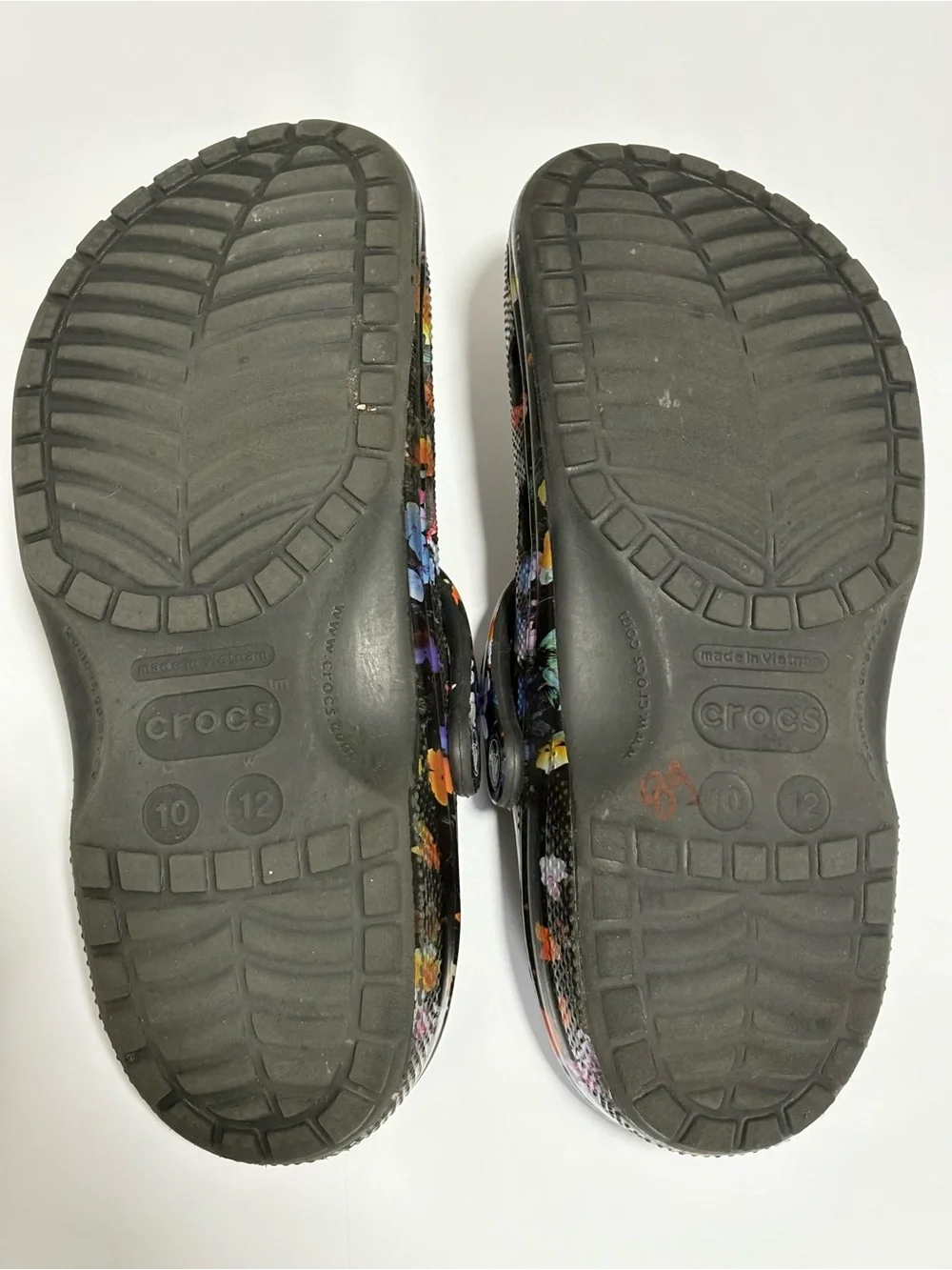 CROCS Classic Clog in Black with Vibrant Floral Print